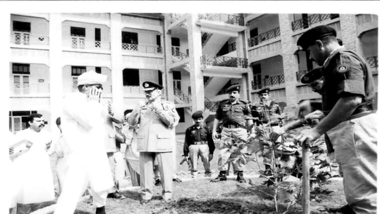 Unveiling of a commemorative plaque, Police Training College Hangu
